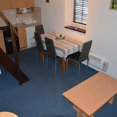Apartmajska Hisa Lena Sport